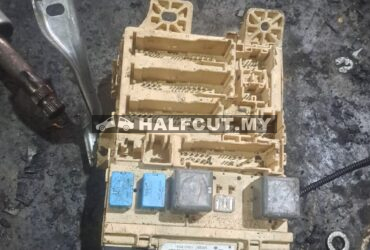 TOYOTA CAMRY ACV40 FUSE BOX "BB"