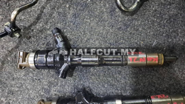 TOYOTA HILUX KUN26 2KD INJECTOR NOZZLE