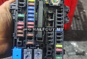 HONDA JAZZ T5A FUSE BOX