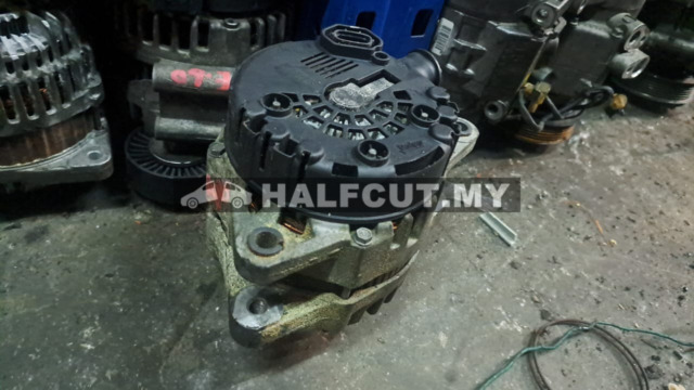 KIA SORENTO 2013 ALTERNATOR