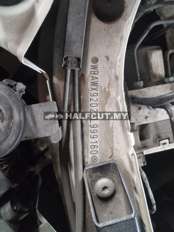 BMW X3 F25 N20 HALF CUT