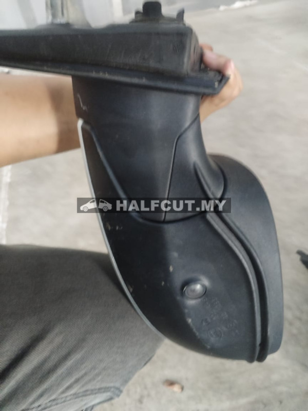 BMW X3 F25 SIDE MIRROR