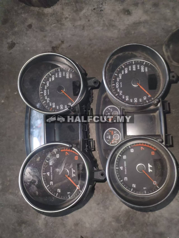 AUDI TT MK2 METER