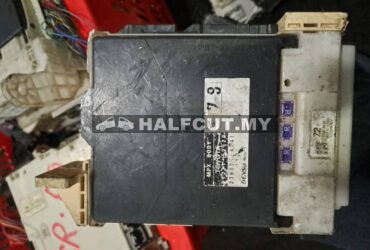 TOYOTA SIENTA FUSE BOX ECU  ECU (89221-52520) 78