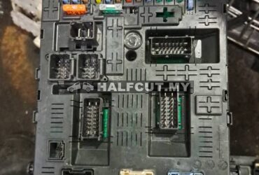 PEUGEOT 3008 FUSE BOX (28119759-5)