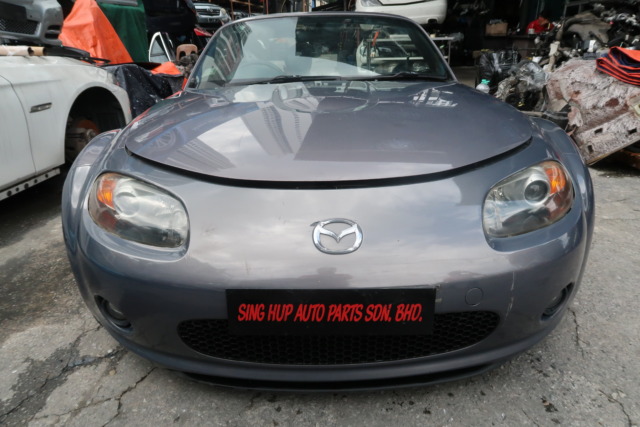 MAZDA MX5 HALF CUT