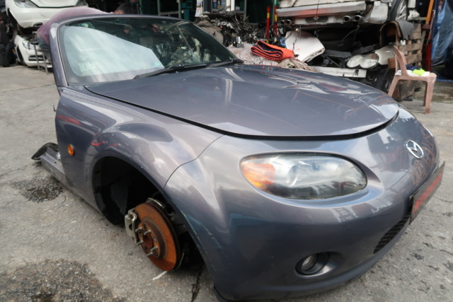 MAZDA MX5 HALF CUT