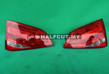 AUDI A4 BONNET LAMP