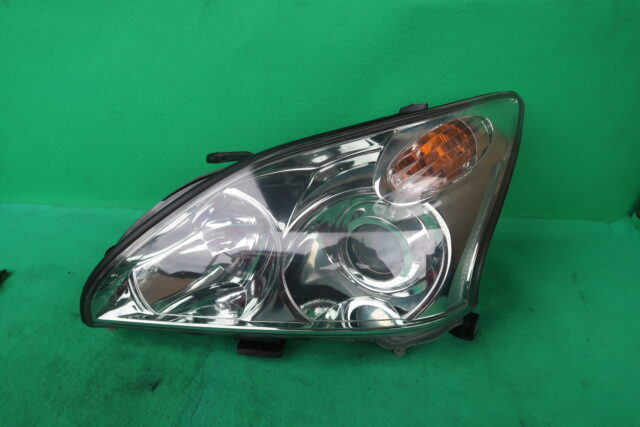TOYOTA HARRIER 48 35 HEADLAMP LH