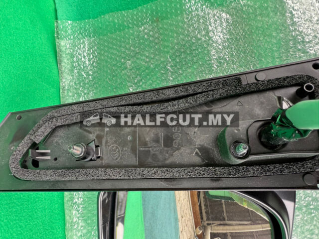 TOYOTA VELLFIRE ANH20 SIDE MIRRIOR 11PIN (NEW)
