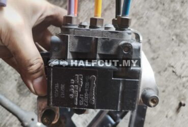 958 358 903 00 958 AIRMATIC VALVE BLOCK