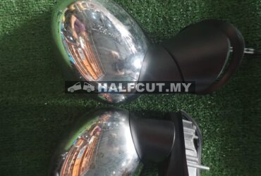 R60 SIDE MIRROR