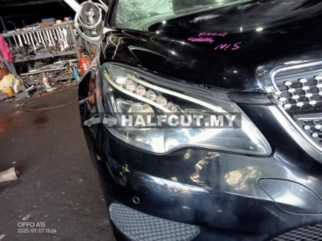 W207 E250 FACELFT 4WD FRONT & REAR HALF CUT