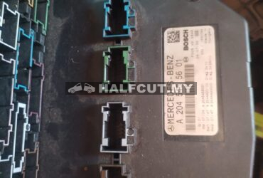 204 545 56 01 W204 FRONT SAM