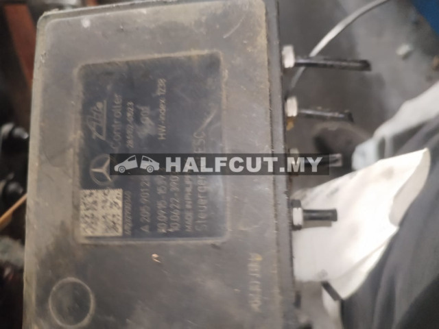 205 431 3612 W205 ABS PUMP