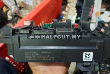 MITSUBISHI LANCER EVO10 FUSE BOX ECU (8637A646)