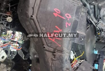 TOYOTA CAMRY ACV40 2.0 1NZ FUSE BOX WAYA