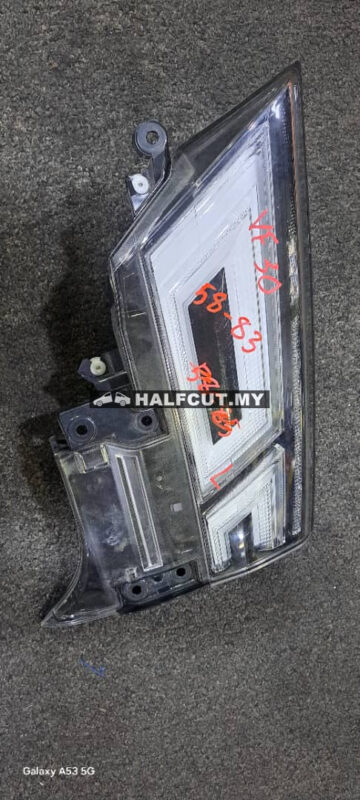 TOYOTA VELLFIRE 30 REFLCTOR BONNET LAMP (58-83) LH