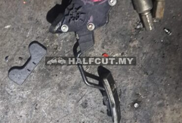 TOYOTA VELLFIRE 20 PEDAL SENSOR