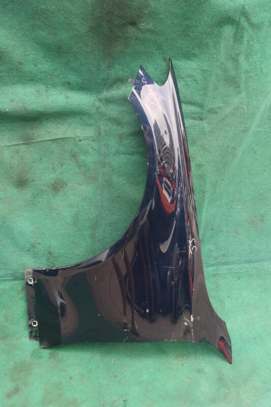 MERCEDES W205 FENDER LH