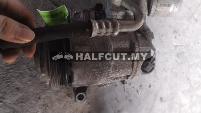 003 230 4811 W212 271860 AIRCOND PUMP