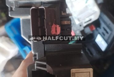 9675350380 P308 2015 FUSE BOX