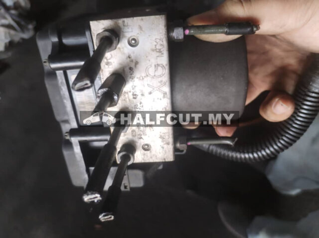 44510-06100 (XG) ACV40 ABS PUMP