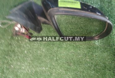 W205 C180 2014 SIDE MIRROR RIGHT 20 WAYAR