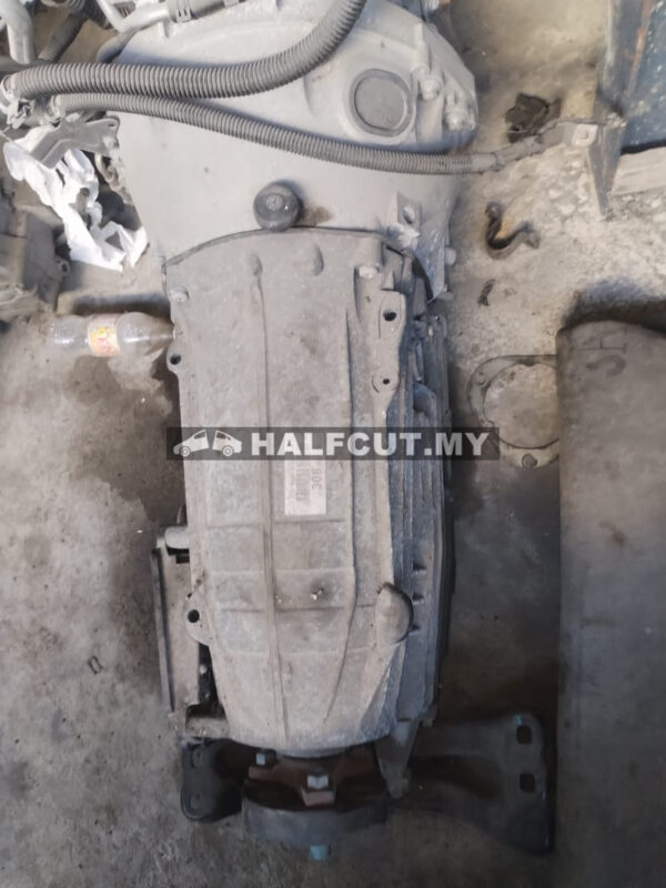 205 270 72 01 722995 GEARBOX