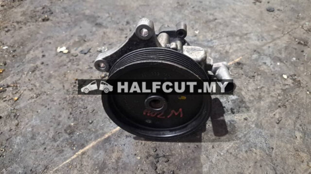 MERCEDES BENZ W204 POWER STEERING PUMP