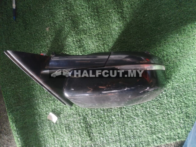 LAND ROVER EVOQUE 2012 SIDE MIRROR RIGHT