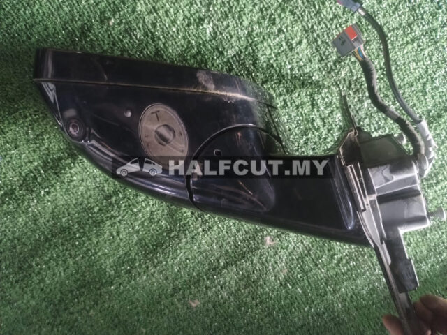 LAND ROVER EVOQUE  2012 SIDE MIRROR (LEFT)