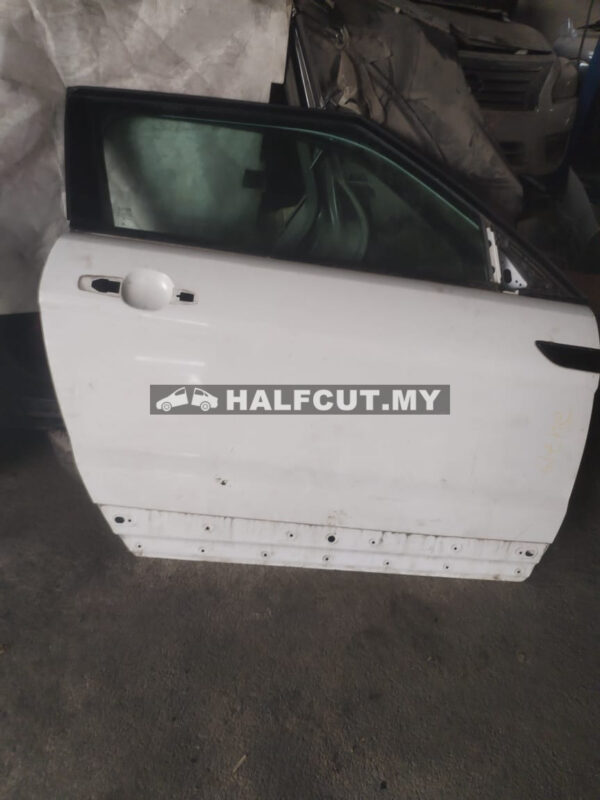 LAND ROVER EVOQUE 2012 DOOR