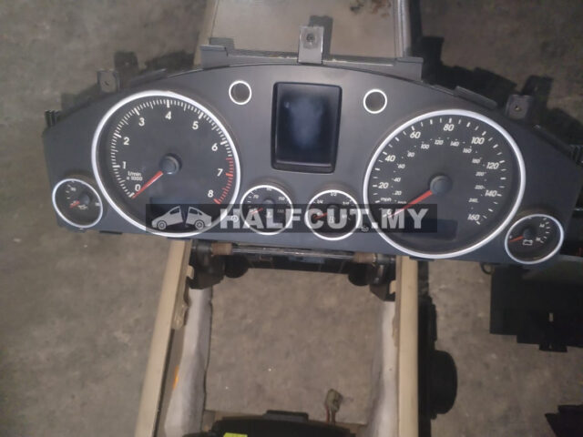 7L6 920 970 TOUAREG 2005 3.2 METER