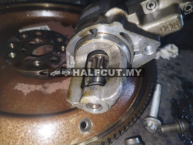 276 906 2300 W222/W166 276 3.5 STARTER