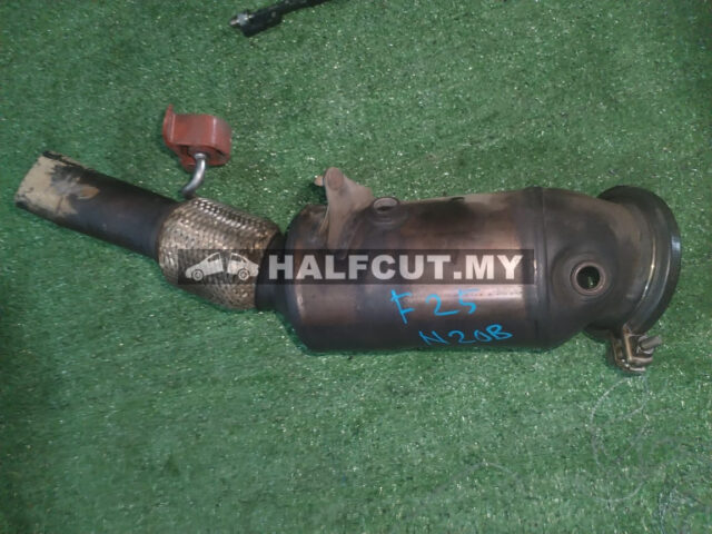 7629253/7645664 BMW X3 F25 N20 EXHAUST CATALYTIC