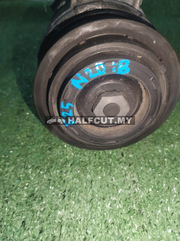 9216467 F25 N20 AIRCOND PUMP