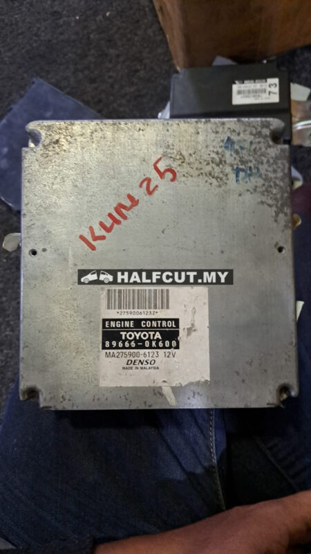 TOYOTA HILUX KUN25 (89661-0K600)