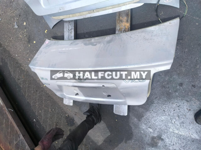 TOYOTA VIOS NCP42 REAR BONNET