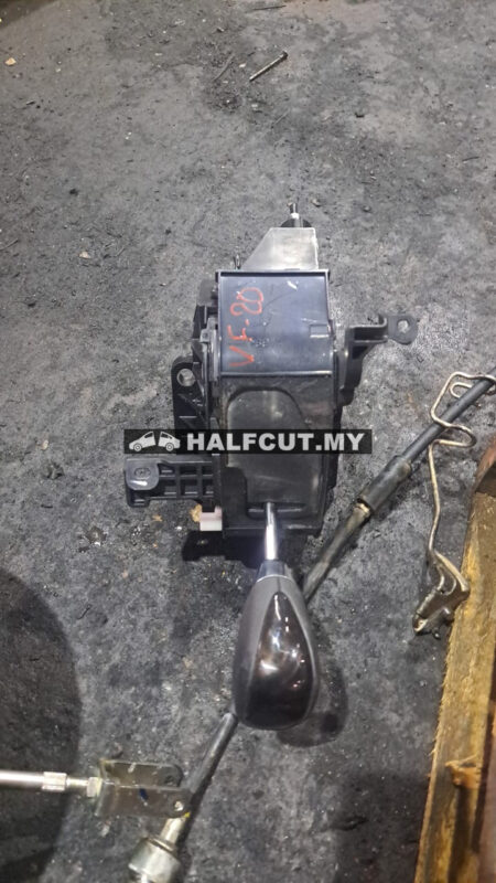 TOYOTA VELLFIRE 20 GEAR LEVEL