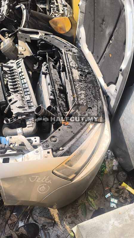 VOLKSWAGEN JETTA NOSE CUT FRONT BONNET