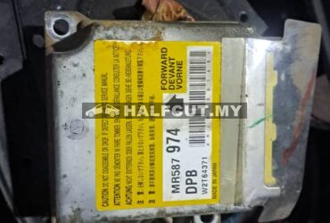 MITSUBISHI TRITON 4D56U AIR BAG ECU (MR587974)