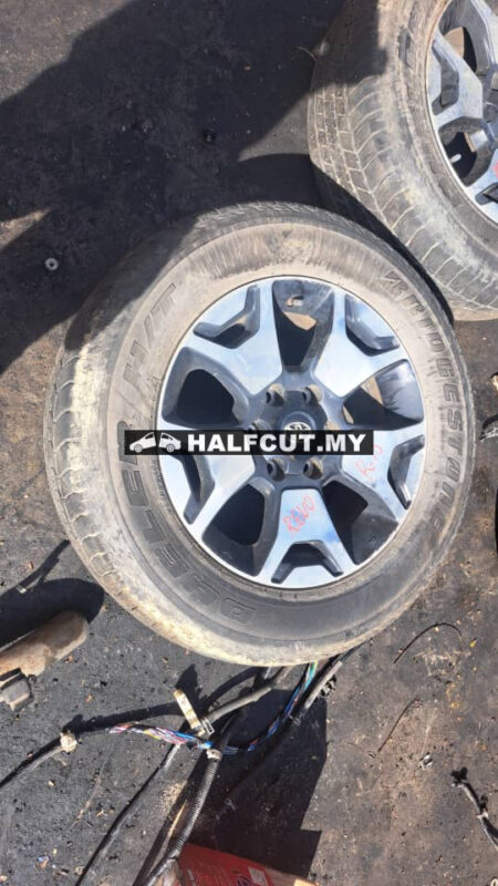 TOYOTA HILUX REVO SPORT RIM R18