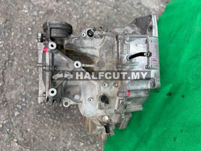 NISSAN ALMERA GEAR BOX