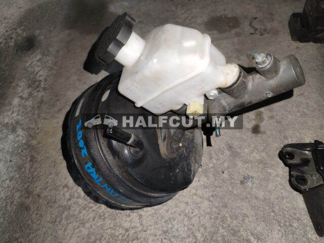 HYUNDAI ELANTRA 2003 BRAKE BOOSTER & MASTER PUMP