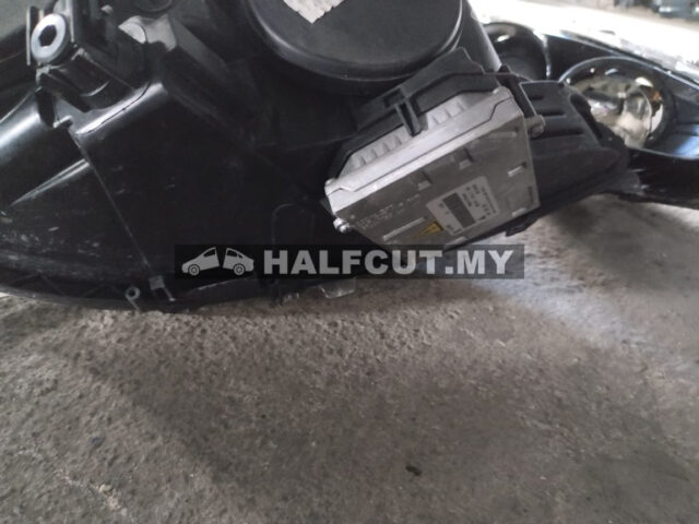 PEUGEOT 308 2010 FACELIFT HEAD LAMP (LH)