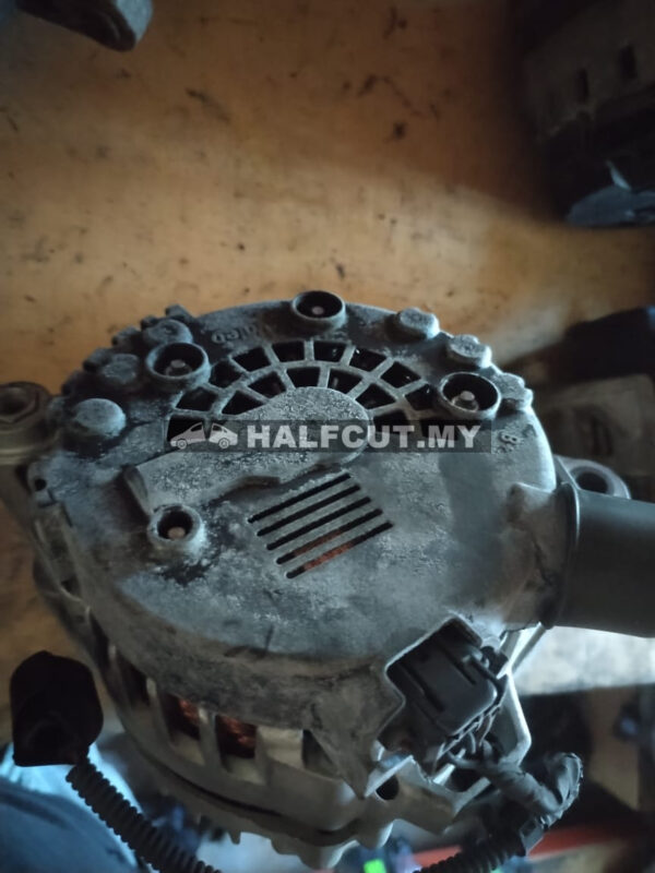 HYUNDAI STAREX A2 2.5 D4CB ALTERNATOR