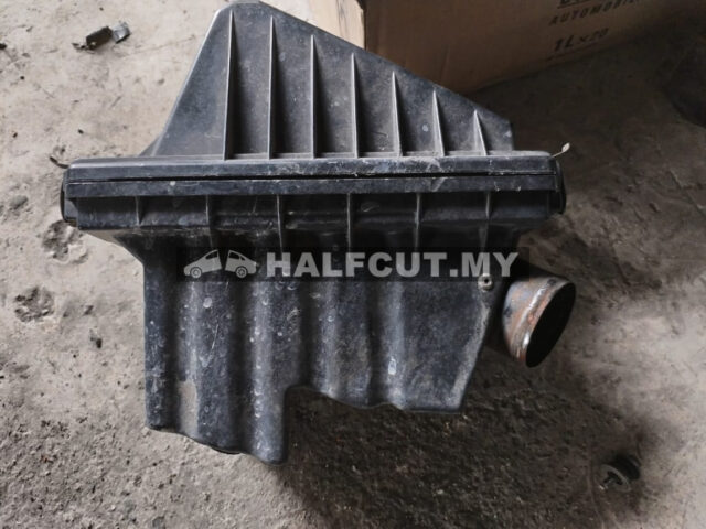 NISSAN SENTRA B14 AIR CLEANER