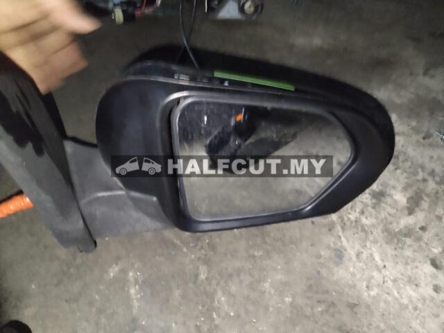 PERODUA MYVI 2018 SIDE MIRROR RIGHT (9 WAYAR)