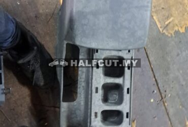 NISSAN NAVARA D40 CONSOLE BOX